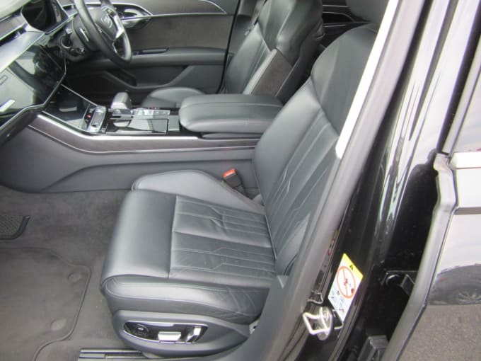 2025 Audi A8