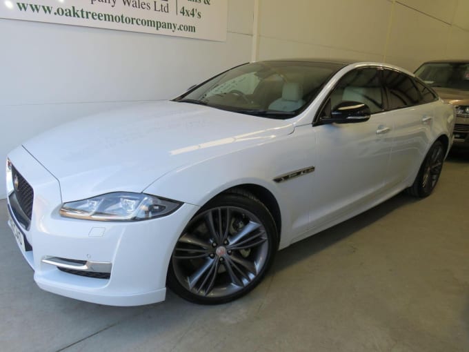 2016 Jaguar Xj