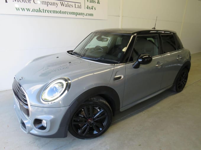 2018 Mini Hatch