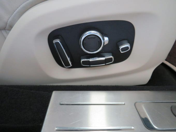 2016 Jaguar Xj