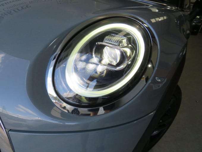 2018 Mini Hatch