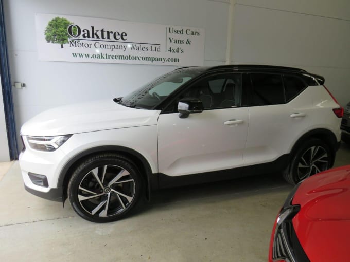 2020 Volvo Xc40