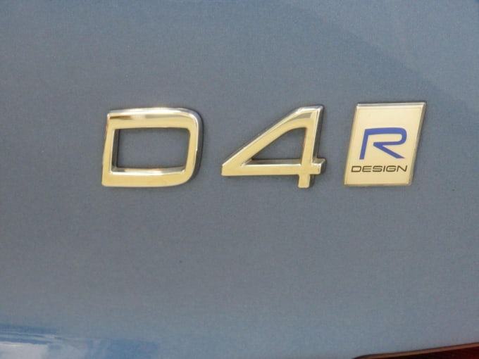 2018 Volvo S90