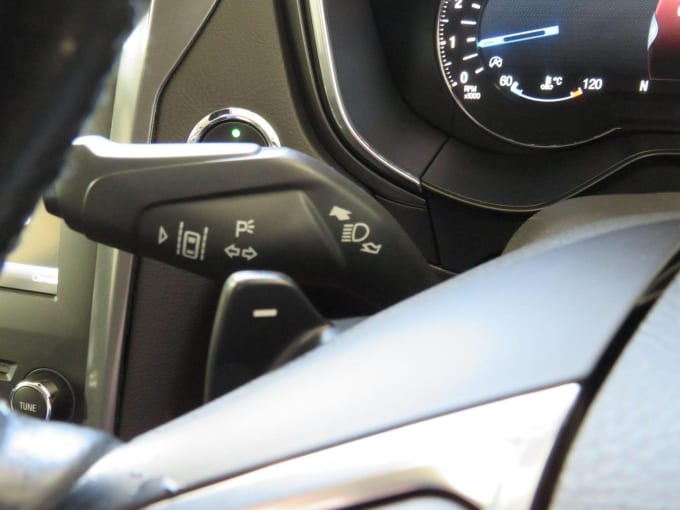 2016 Ford Mondeo