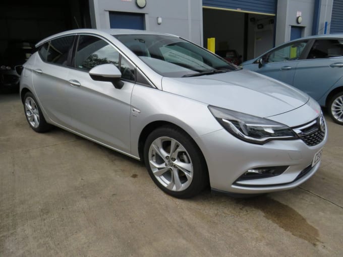 2018 Vauxhall Astra