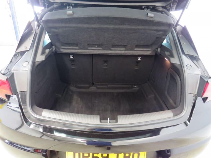 2019 Vauxhall Astra