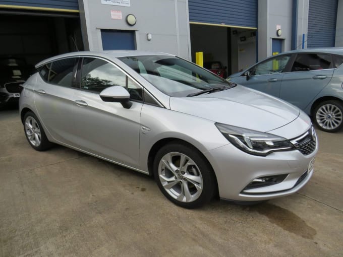 2018 Vauxhall Astra