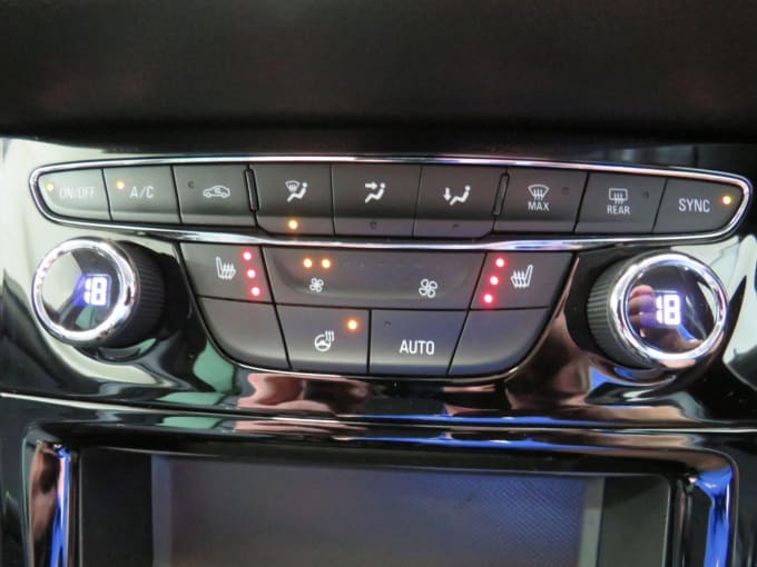 2019 Vauxhall Astra