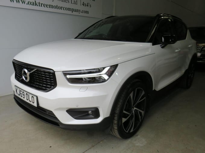 2020 Volvo Xc40