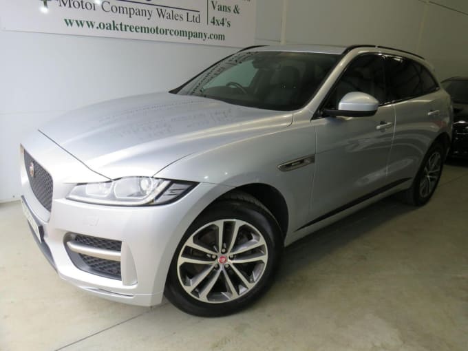 2019 Jaguar F-pace