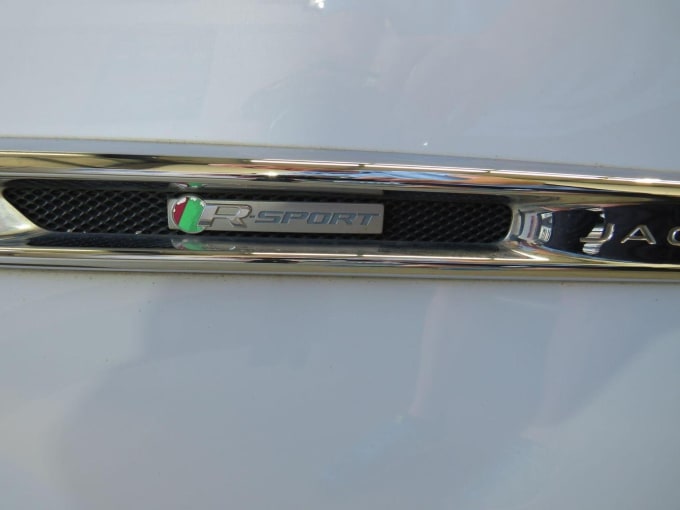 2016 Jaguar Xj