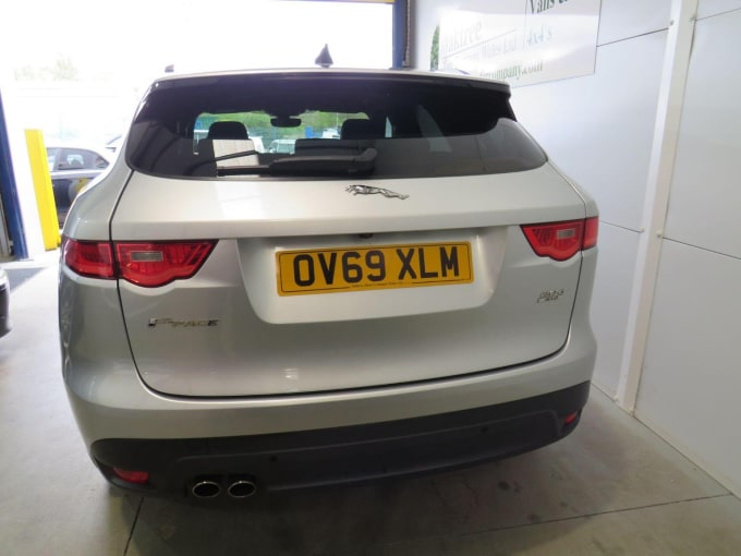 2019 Jaguar F-pace