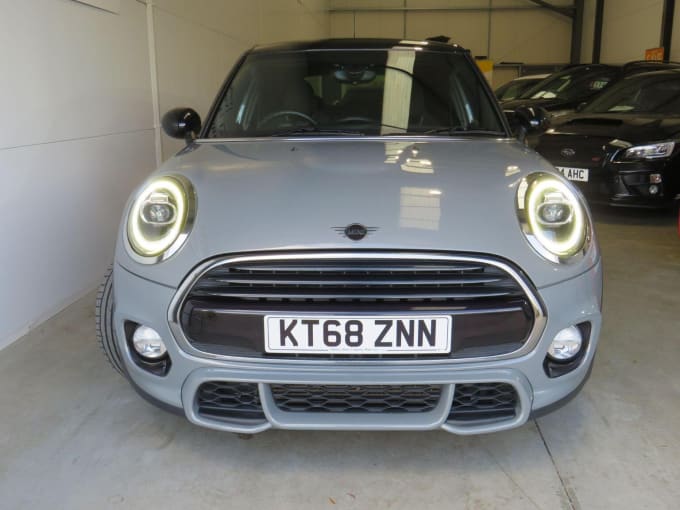2018 Mini Hatch