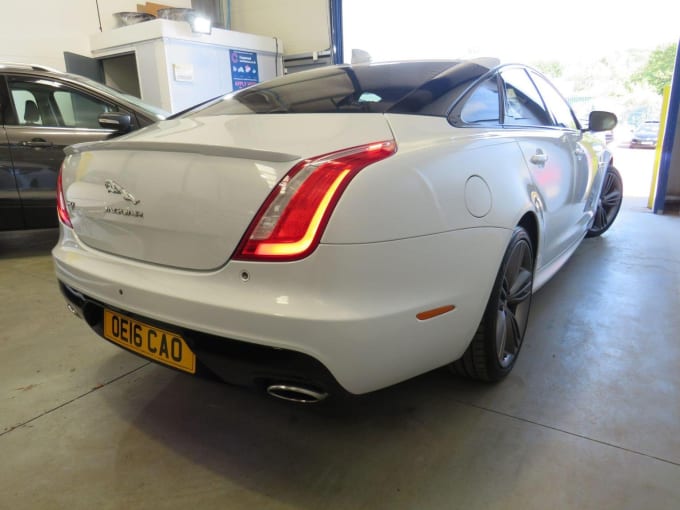 2016 Jaguar Xj