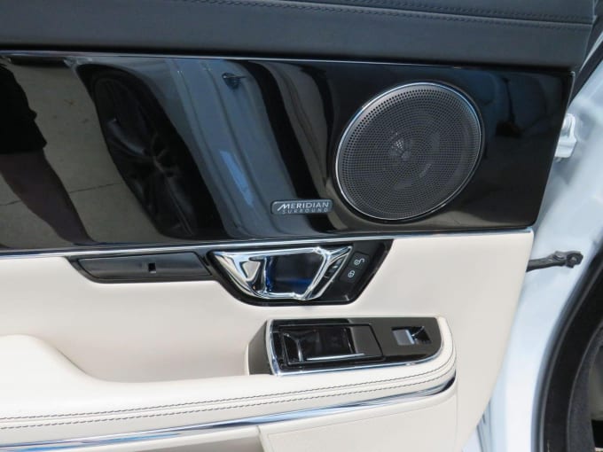 2016 Jaguar Xj