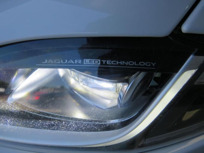 2016 Jaguar Xj