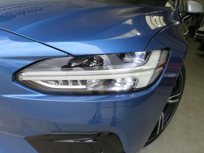 2018 Volvo S90