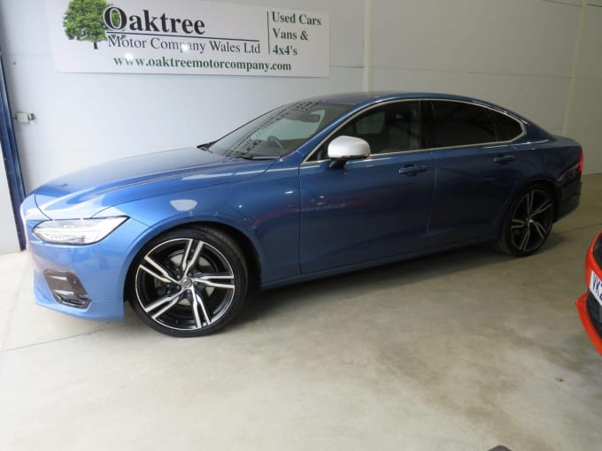 2018 Volvo S90