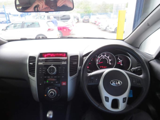 2013 Kia Venga