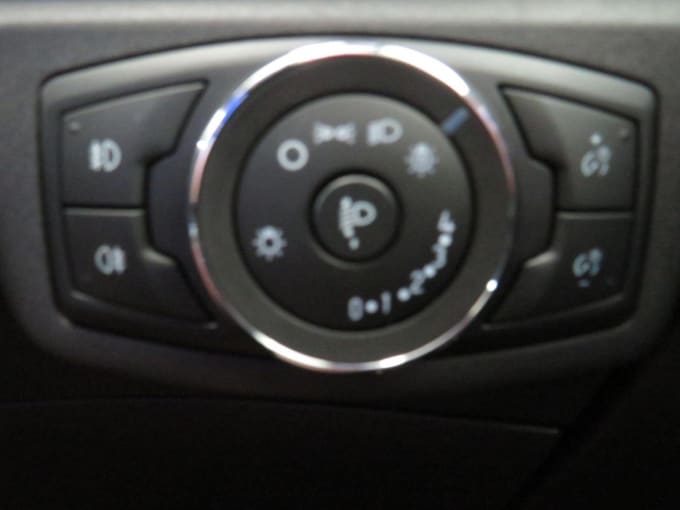 2016 Ford Mondeo