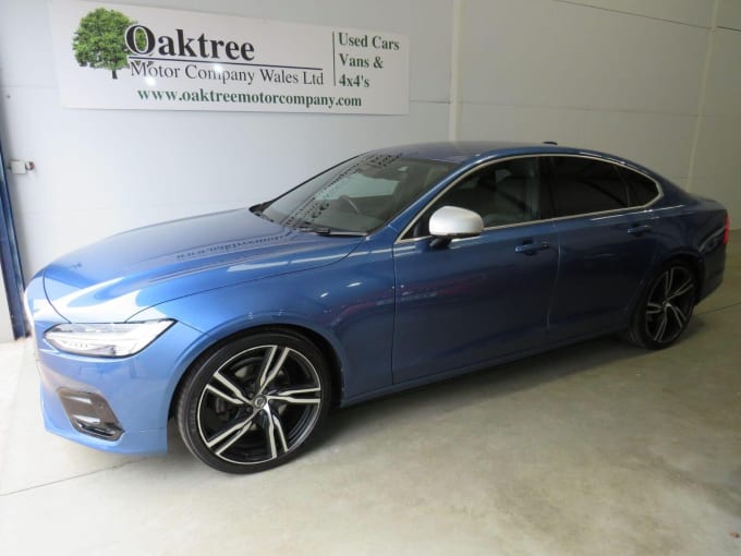 2018 Volvo S90
