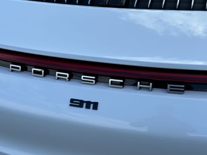 2024 Porsche 911