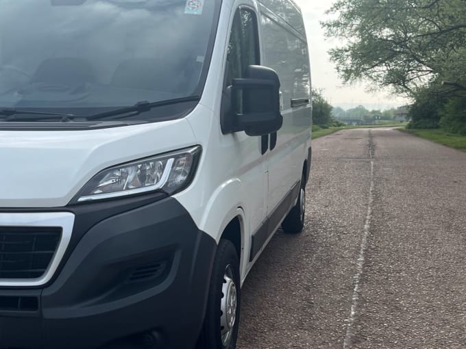 2025 Peugeot Boxer