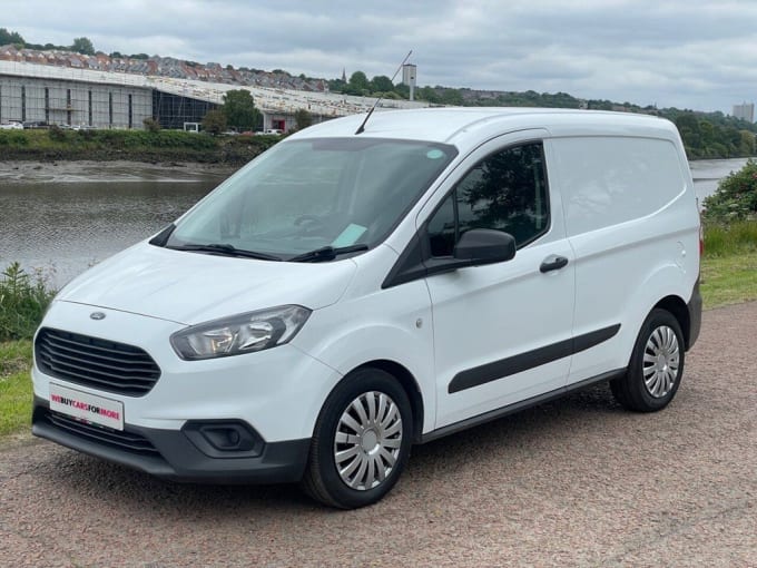 2024 Ford Transit Courier