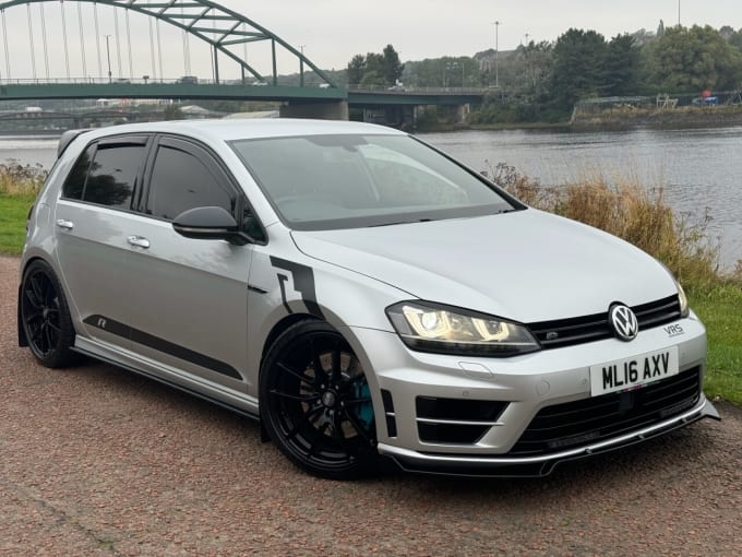 2024 Volkswagen Golf