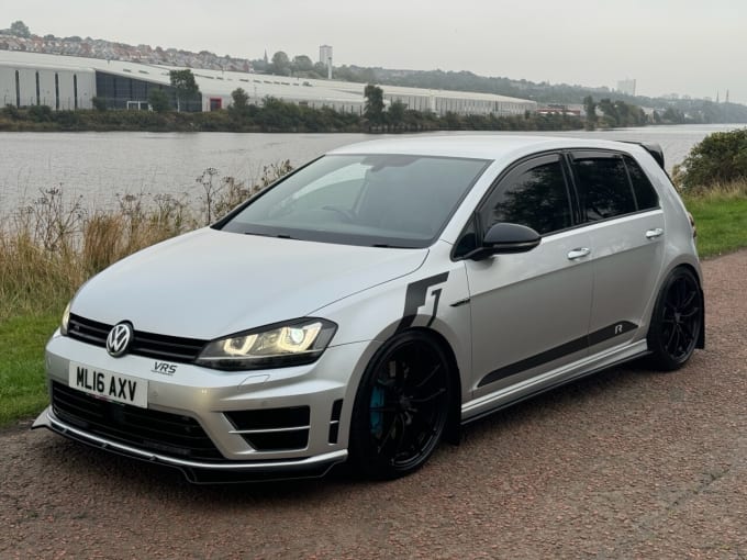 2024 Volkswagen Golf