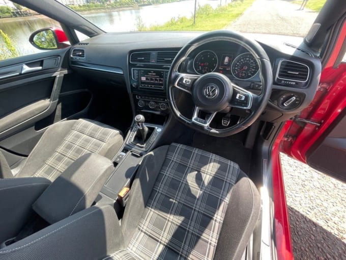 2024 Volkswagen Golf