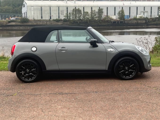 2025 Mini Convertible