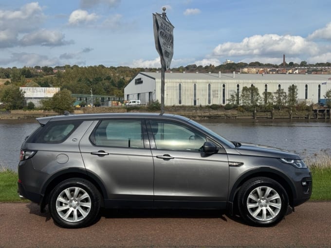 2024 Land Rover Discovery Sport