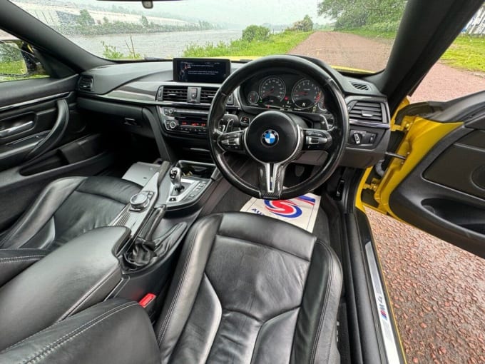 2025 BMW M4