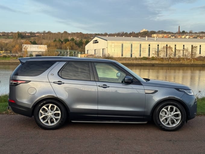 2025 Land Rover Discovery