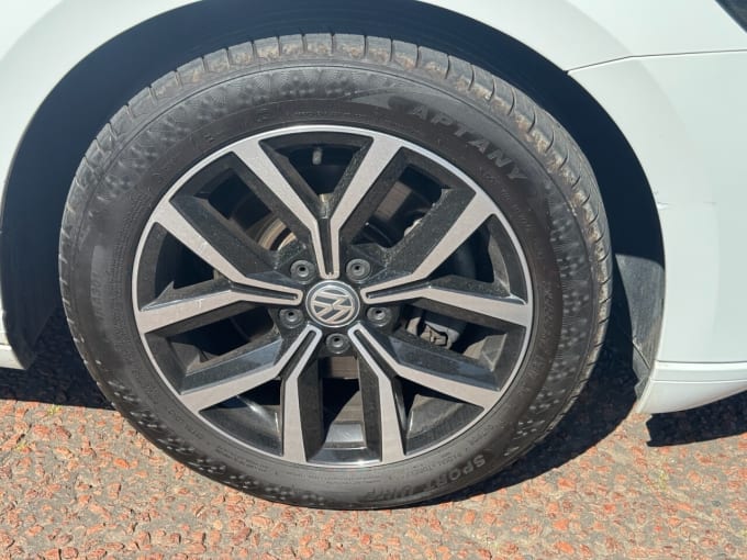 2025 Volkswagen Passat