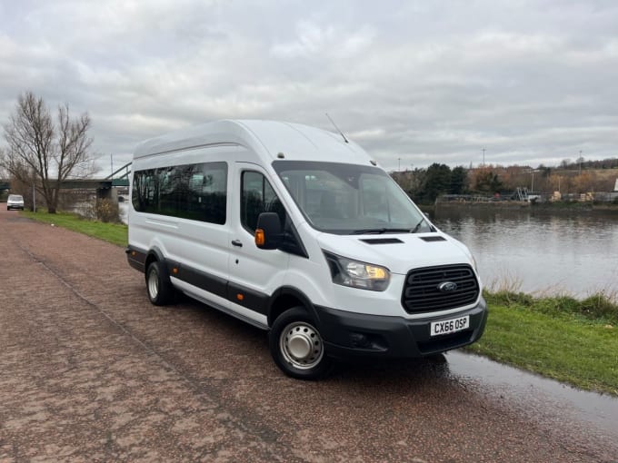 2025 Ford Transit Minibus