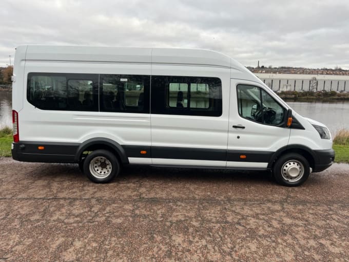 2025 Ford Transit Minibus