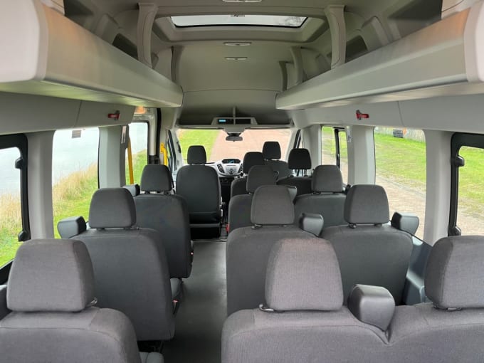 2025 Ford Transit Minibus