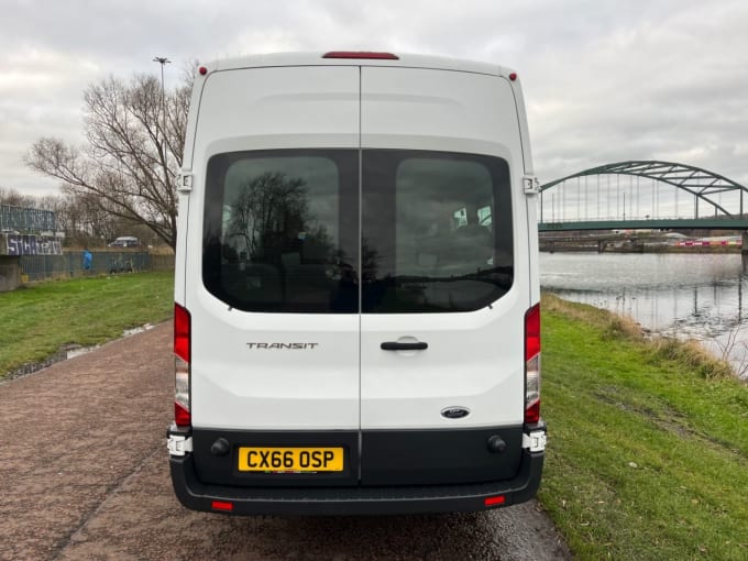 2025 Ford Transit Minibus