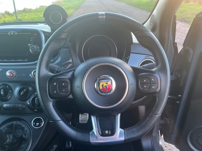 2025 Abarth 595