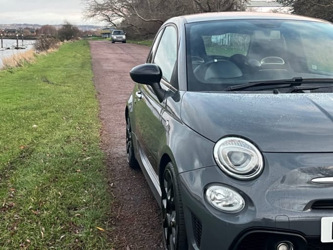 2025 Abarth 595