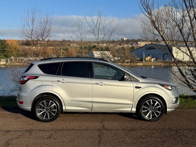 2025 Ford Kuga