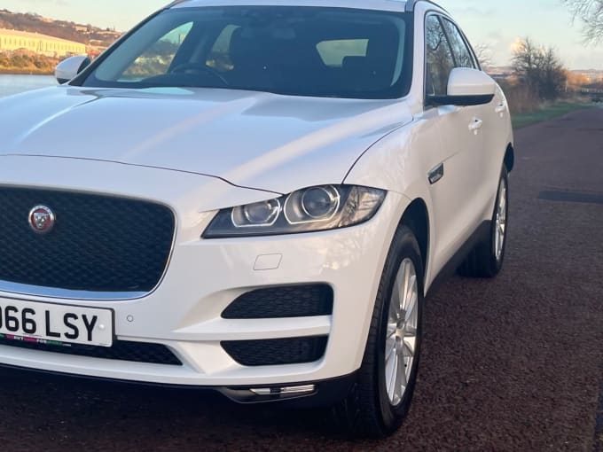 2025 Jaguar F-pace