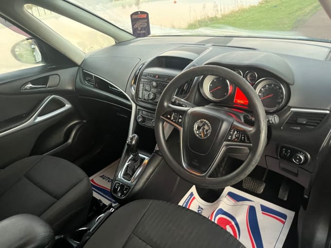 2025 Vauxhall Zafira Tourer