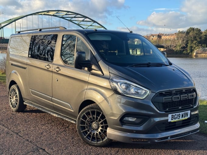 2025 Ford Transit Custom