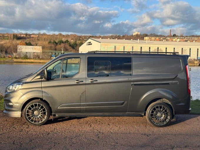 2025 Ford Transit Custom