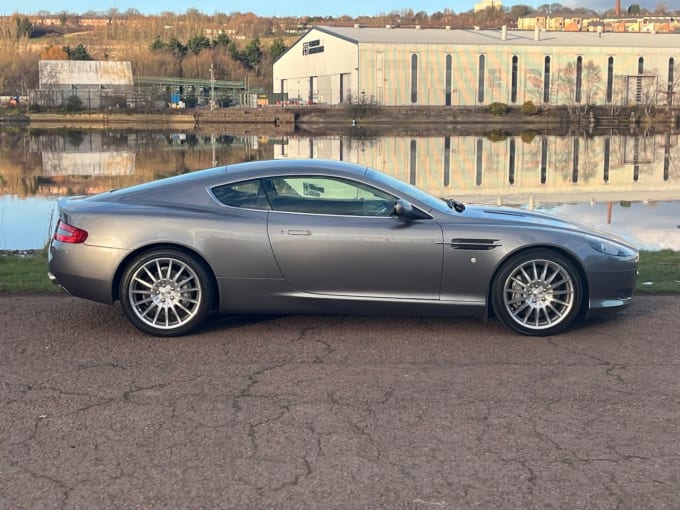 2025 Aston Martin Db9