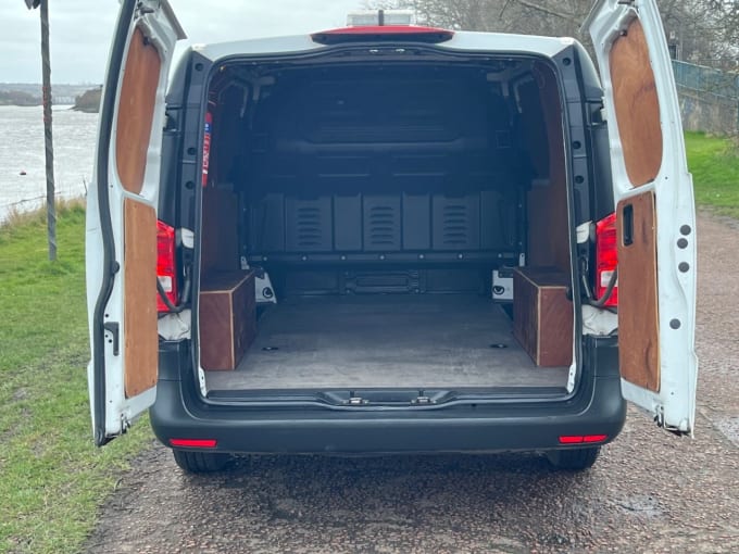 2025 Mercedes-benz Vito