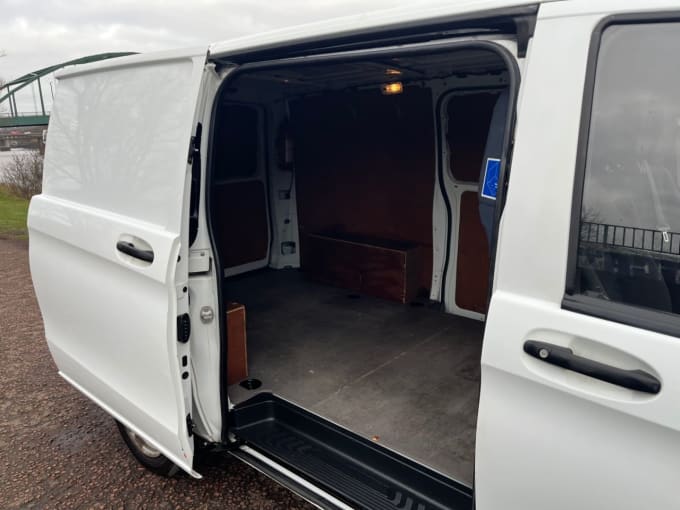 2025 Mercedes-benz Vito